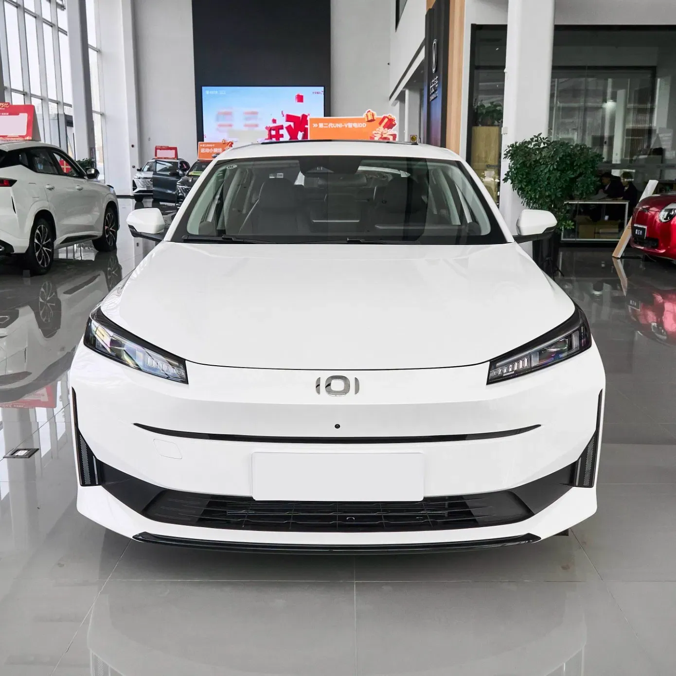 imgi_95_Changan-Nevo-Qiyuan-A05-Ternary-Lithium-Battery-145km-New-Used-Car Changan Nevo Qiyuan A05 New Hybrid 4-Door 5-Seat Vehicle Electric Auto Car– Ships Worldwide From China | Chinese Ev Cars in Ethiopia - Image 1